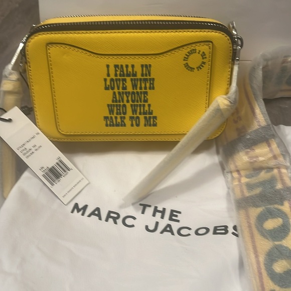 NWT Snoopy Marc Jacobs limited edition from Japan .. - Picture 4 of 7